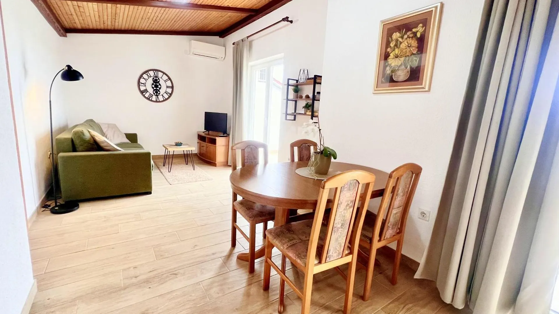Oasis Loft Close To Rab Old Town Palit 0*,  Croatia